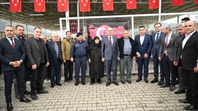 Manisa Valisi Vahdettin Özkan, Salihli’de Şehit Hüseyin Özdemir’in ailesinin düzenlediği
