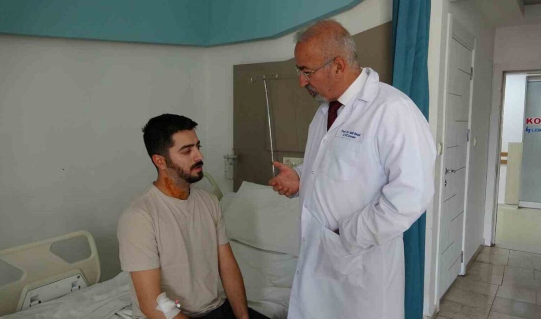 Van Hastanesi’nin Kalp ve Damar Cerrahisi Uzmanı, Şah Damarı Tümörü Ameliyatlarında Kendi Alanında Referans Noktası Olmaya Devam Ediyor Prof. Dr. Halil Başel, Lokman Hekim Van Hastanesi'nde, Türkiye’nin çeşitli