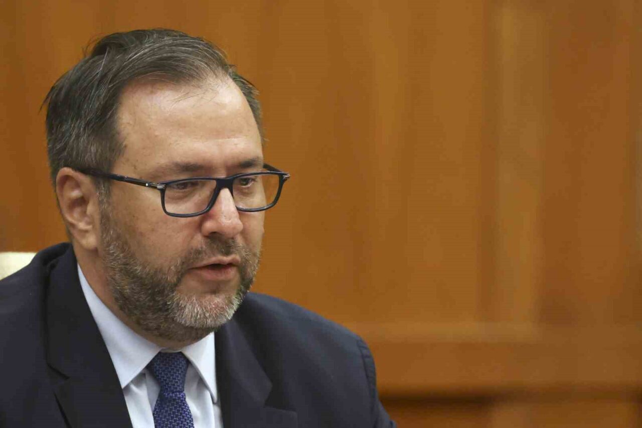 Venezuela Dışişleri Bakanı Yvan Gil, Trump’ın Hava Sahası Kapatma Açıklamasını Sömürgeci Tehdit Olarak Değerlendirdi