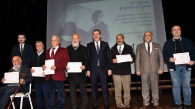 Samsun'un Vezirköprü ilçesinde 24 Kasım Öğretmenler Günü, Belediye Kültür Merkezi'nde