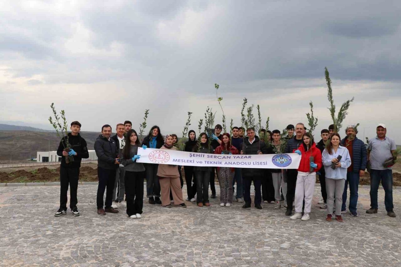 Yalova Makine İhtisas Organize Sanayi Bölgesi, Atatürk'ü anmak ve çevre