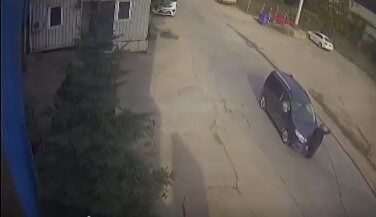 Zonguldak’ın Ereğli ilçesinde yolun karşısına geçmeye çalışan yaşlı Salih G.,