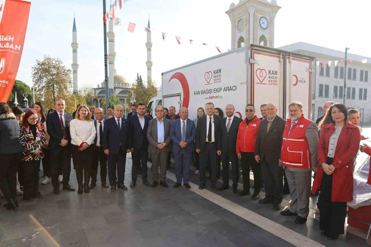 Yunusemre Belediyesi ve Kızılay’dan hayata umut veren kan bağış kampanyası