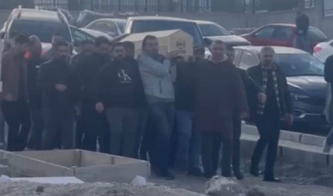 Yüksekovalı Öğrenci Mizgin Ertekin, Ankara’da Kaldığı Yurtun 4’üncü Katından Düşerek Hayatını Kaybetti, Cenazesi İstanbul’da Defnedildi Ankara Hacı Bayram Veli Üniversitesi Güzellik Bölümü öğrencisi 20 yaşındaki