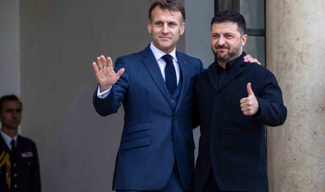 Ukrayna Devlet Başkanı Vladimir Zelenskiy, 1 Aralık'ta Paris'te Fransa Cumhurbaşkanı