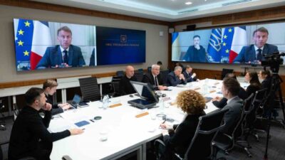 Ukrayna Devlet Başkanı Vladimir Zelenskiy, savaşın sona ermediğini belirterek Rusya'nın