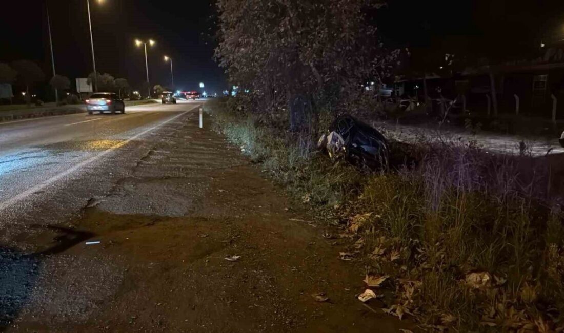 Çaycuma’da Kaza: Kontrolü Kaybeden Araç Şarampole Uçtu, İki Yaralı var Zonguldak’ın Çaycuma ilçesinde B.G. yönetimindeki otomobil, direksiyon hâkimiyetinin kaybedilmesi nedeniyle