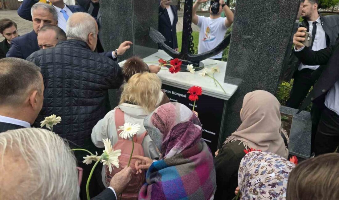 Ereğli’de Kafkametler Gemisi Faciasının Yıldönümünde 12 Denizci İçin Anıt Açıldı Zonguldak'ın Ereğli ilçesinde 19 Kasım 2023'te fırtınada batan Kafkametler gemisinin