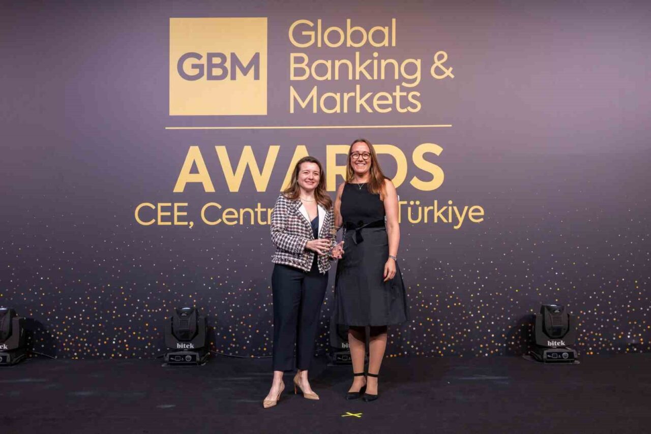 Zorlu Enerji, 1,1 milyar dolarlık Eurobond ihracıyla Global Banking &