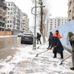 Malatya Belediyesi, yoğun kar yağışının etkili olduğu bölgelere yönelik karla mücadele çalışmalarını sürdürüyor.