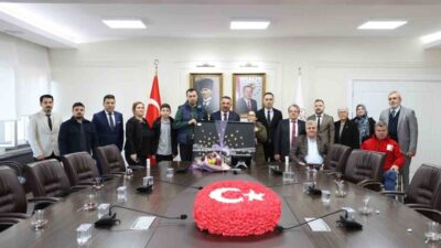 3 Aralık Dünya Engelliler Günü dolayısıyla Zonguldak Valisi Osman Hacıbektaşoğlu,