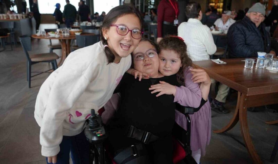 Düzce Belediyesi, 3 Aralık Dünya Engelliler Günü’nü Mutfak Sanatları Merkezi’nde düzenlenen özel etkinlikle kutladı. Düzce Belediyesi, 3 Aralık Dünya Engelliler Günü’nü Mutfak Sanatları Merkezi’nde