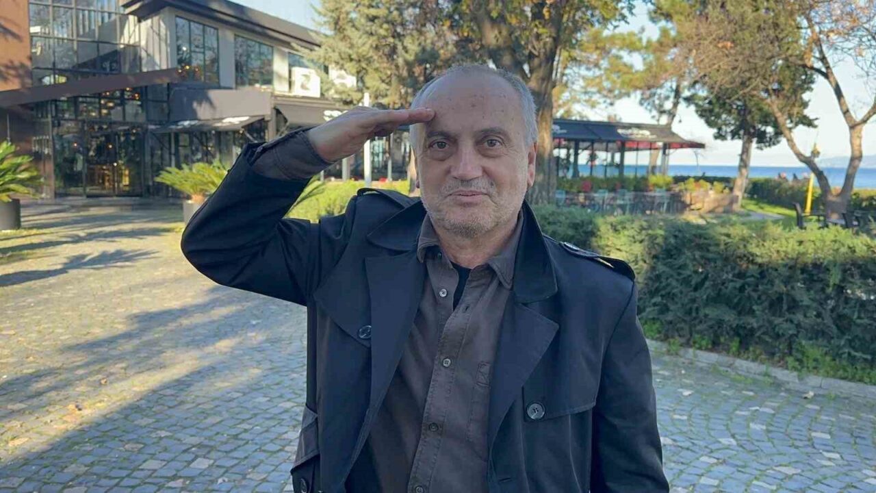 Almanya'da yaşayan 62 yaşındaki Ali Osman Metan, çifte vatandaşlık aldıktan