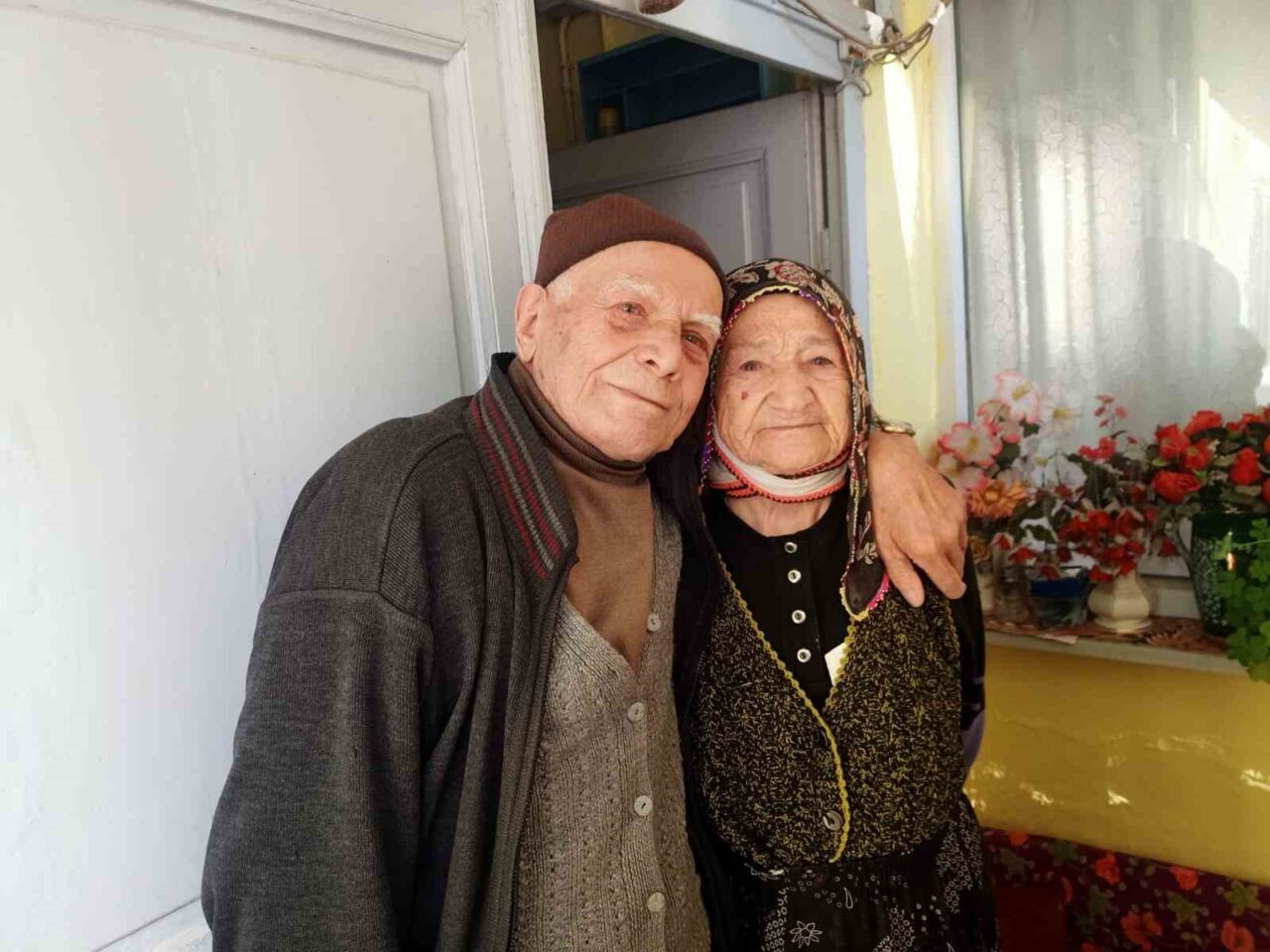 Bursa'nın Keles ilçesinde yaşayan 93 yaşındaki Saffet Cansal, 1993 model