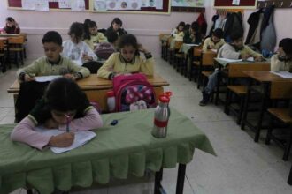 Diyarbakır’da “Oku Kitabını, Al Armağanını” Yarışmasında 41 Bin Öğrenci Heyecanlı Anlar Yaşadı