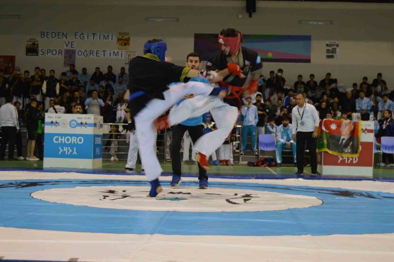 Bursa'da gerçekleştirilen 5. Dünya Alpagut Şampiyonası'nda Türkiye, 195 sporcuyla birinci