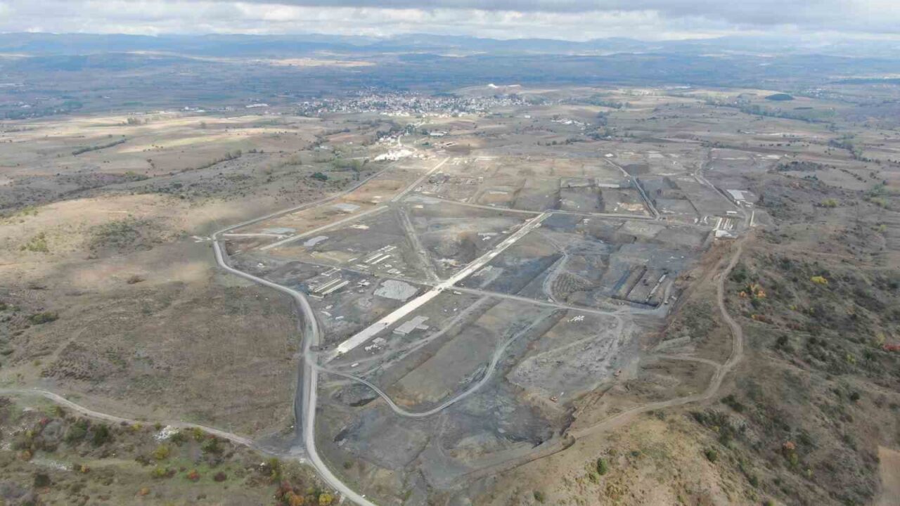 Kastamonu'nun Devrekani ilçesindeki Besi Organize Tarım Bölgesi'nde altyapı çalışmaları tamamlanma