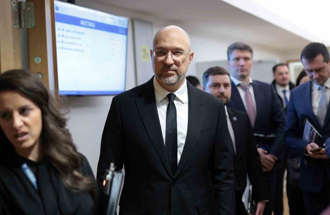 AB Savunma Bakanları, Brüksel'de Ukrayna'ya askeri destek ve Avrupa’nın savunma