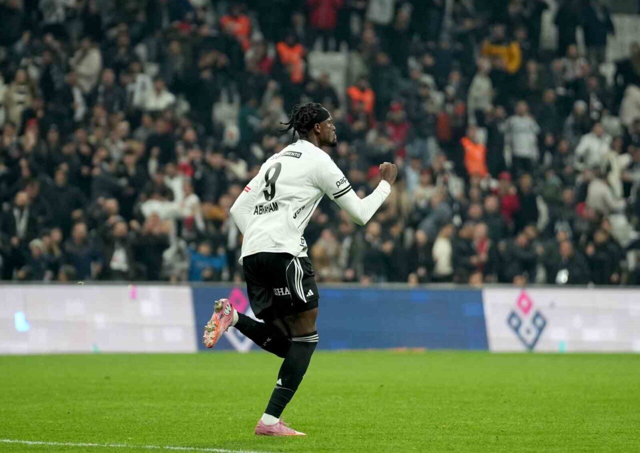 Beşiktaş, Trendyol Süper Lig'in 15. haftasında Gaziantep FK ile 2-2