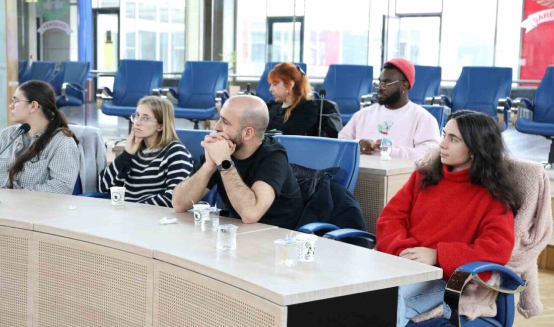 Uluslararası Gençlik İnisiyatifi Derneği'nin projesi çerçevesinde Erasmus+ programıyla Diyarbakır'a gelen