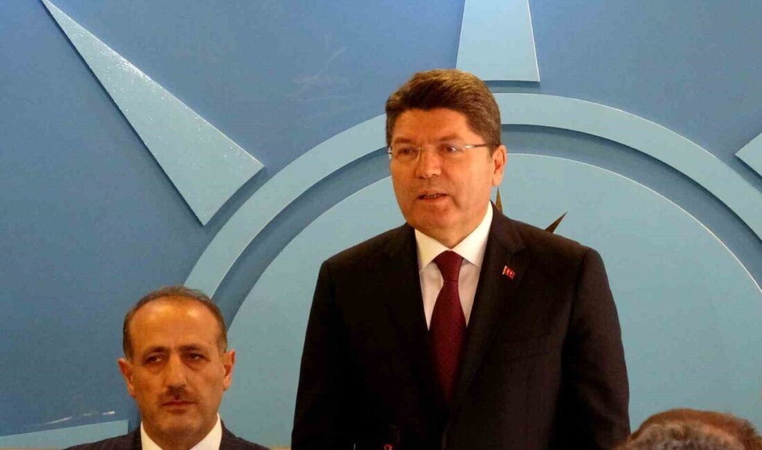 Adalet Bakanı Yılmaz Tunç, Bayburt'taki ziyaretinde "Terörsüz Türkiye" sürecine odaklanarak,