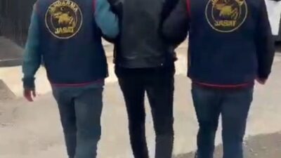 Adana'nın Kozan ilçesinde 41 yıl hapis cezası bulunan İ.S.K., jandarma