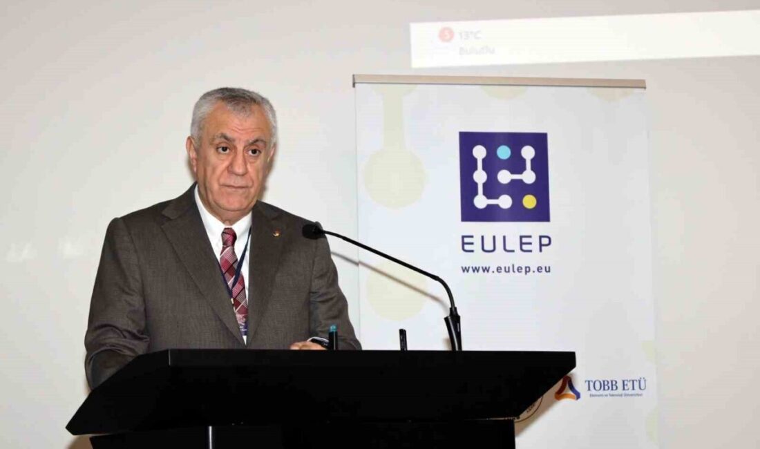 Adana Sanayi Odası Başkanı Kıvanç, dijital dönüşüm ve yapay zekanın mesleki eğitimdeki rolünü vurguladı Adana Sanayi Odası Başkanı Zeki Kıvanç, dijital dönüşüm ve yapay