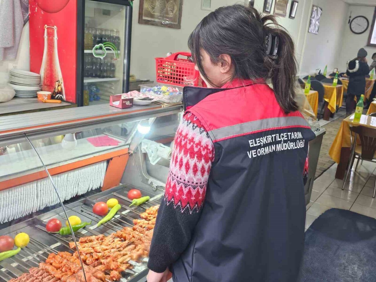 Ağrı’da Gıda Güvenliği Denetimlerinde 750 İşletme Kontrol Edildi, 5’ine Ceza Kesildi