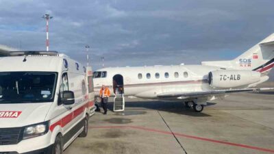 Ağrı'da doğan 4 günlük Naime Zengin bebeğin yemek borusu gelişmedi.