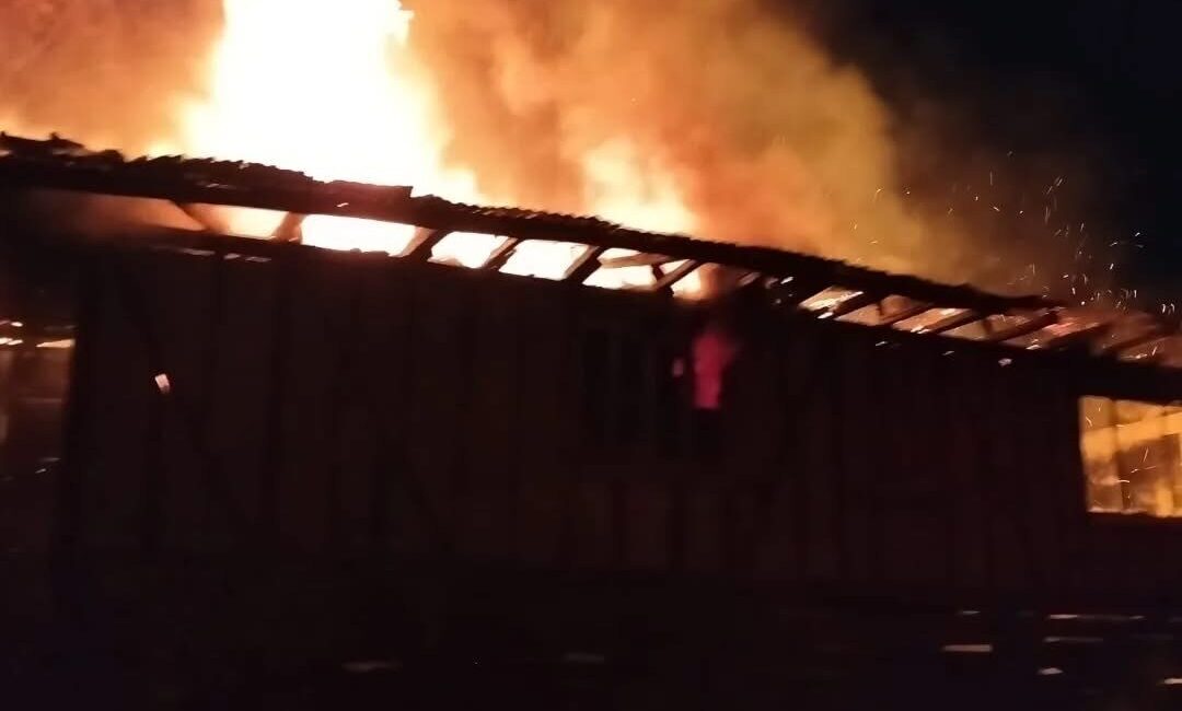 Kastamonu'nun Ümit köyü Kavun Mahallesi'nde Nihat T.'ye ait iki katlı