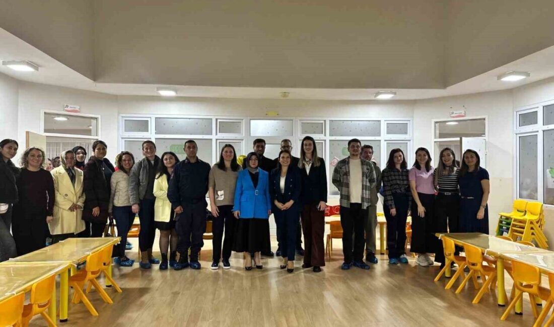 Düzce Üniversitesi Eğitim Fakültesi'nin düzenlediği "Erken Öğrenmeyi Desteklemek" semineri, Güzelbahçe