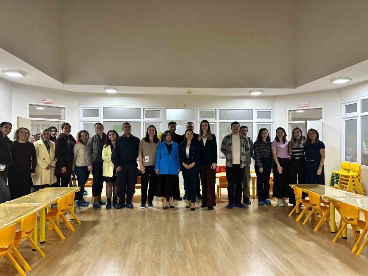 Düzce Üniversitesi Eğitim Fakültesi'nin düzenlediği "Erken Öğrenmeyi Desteklemek" semineri, Güzelbahçe