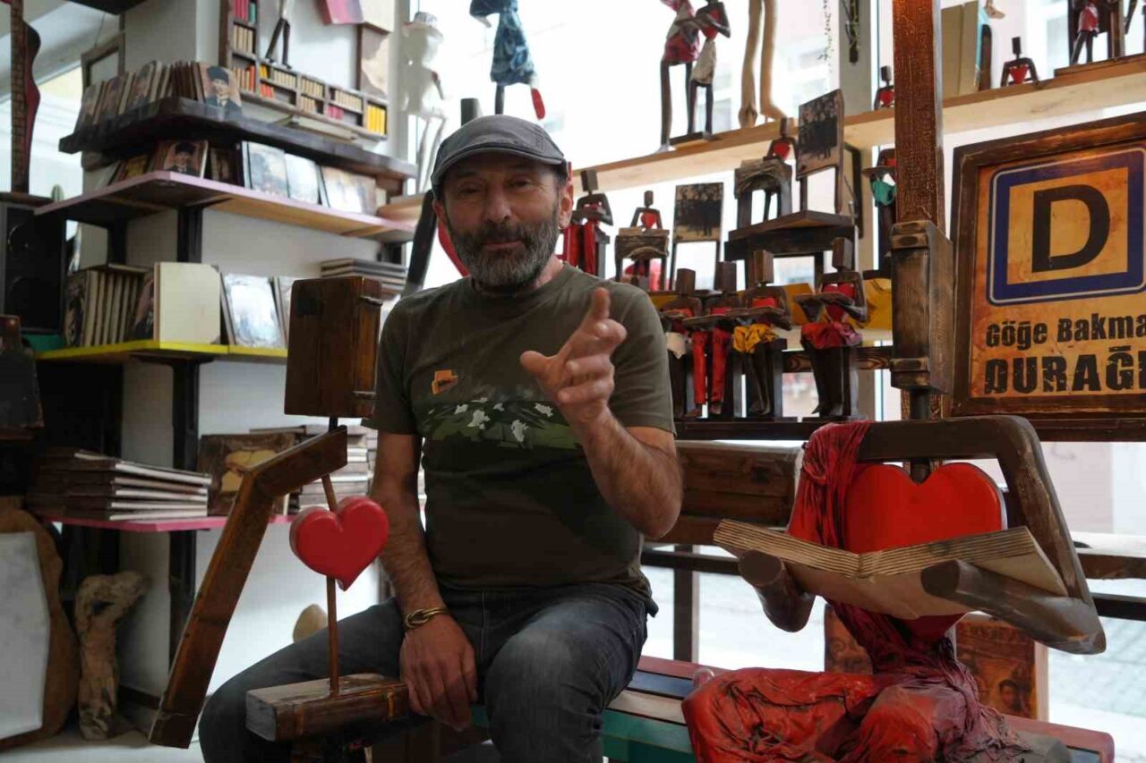 Samsunlu ahşap ustası Murat Dölek, ailevi kalp sağlık sorunlarını sanata