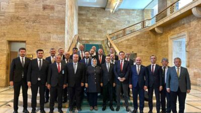 AK Parti Eskişehir Teşkilatı, TBMM'de bir araya gelerek şehirdeki çalışmalar