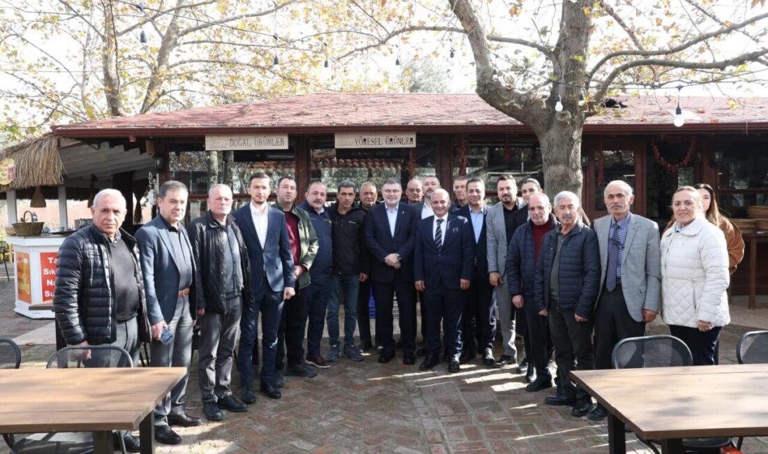 Selçuk’ta TOKİ Projesi 2024 Ocak Ayında Hak Sahiplerine Anahtarlarını Teslim Edecek AK Parti İzmir İl Başkanı Bilal Saygılı, Selçuk’ta TOKİ 2.