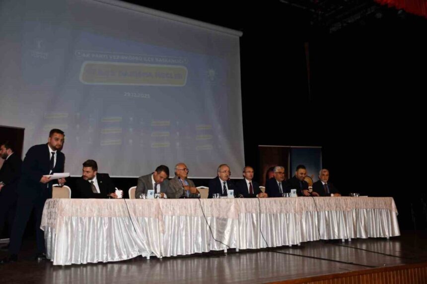 AK Parti Vezirköprü 97. İlçe Danışma Meclisi Toplantısı’nda birlik ve teşkilat çalışmaları ele alındı.