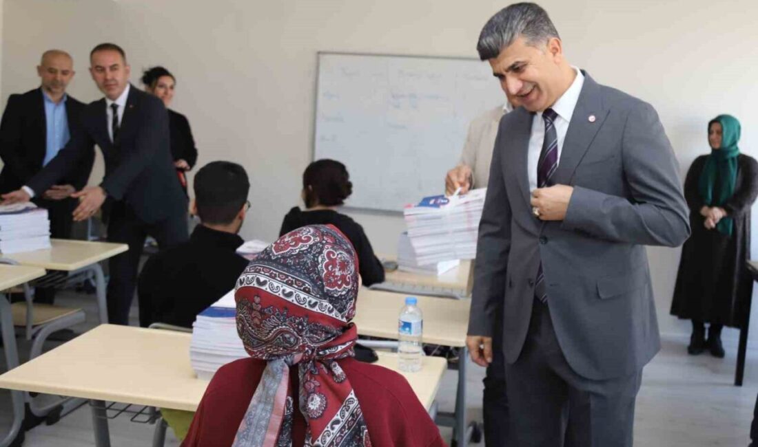 Akdeniz Belediyesi, Gökdelen Etüt Merkezi’nde Üniversite Sınavlarına Ücretsiz Destek Sunmaya Devam Ediyor Mersin Akdeniz Belediyesi'ne ait Gökdelen binasındaki Etüt Merkezi, üniversite sınavlarına