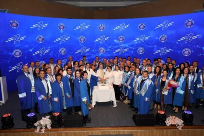 Akdeniz Üniversitesi’nde Özgün Projeler ve 111 Akademisyenin Cübbe Giyme Töreni Coşkuyla Gerçekleştirildi