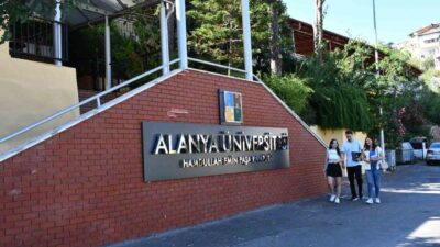 Alanya Üniversitesi, RUR 2025 Beşeri Bilimler sıralamasında dünya genelinde 512,