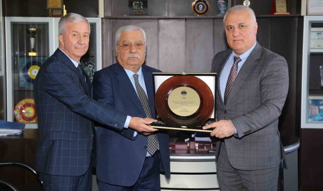 Alanya Ticaret ve Sanayi Odası Başkanı Eray Erdem, Antalya Defterdarlığı'nın