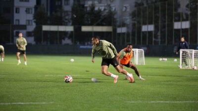 Corendon Alanyaspor, Trendyol Süper Lig’in 15. haftasında Antalyaspor ile oynayacağı