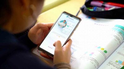 Aliağa Belediyesi, üniversite sınavına hazırlanan 12. sınıf öğrencilerine ücretsiz Pakodemy