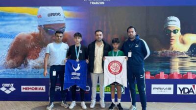 Aliağa Gençlik Merkezi Spor Kulübü yüzücüleri Hasan Kağan Uyanık ve