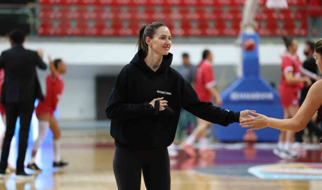 Melikgazi Kayseri Basketbol, Kadınlar Basketbol Süper Ligi'nin 9. haftasında Fenerbahçe'ye