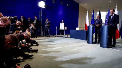 Almanya Başbakanı Friedrich Merz, Berlin'deki basın toplantısında Rusya-Ukrayna Savaşı için