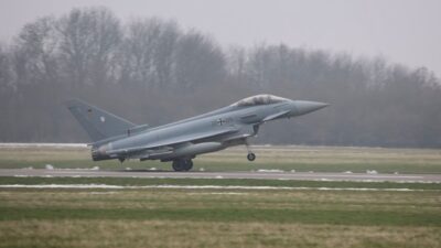 Almanya, NATO'nun doğu kanadını güçlendirmek amacıyla Polonya'ya 150 asker ve