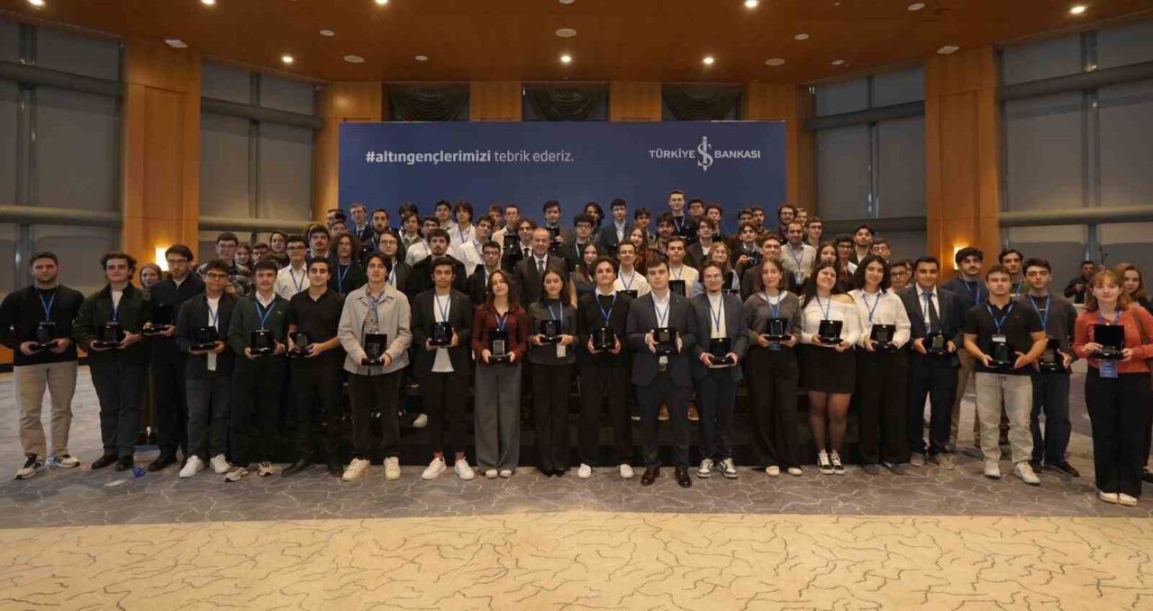 Türkiye İş Bankası'nın 1971'den bu yana sürdürdüğü 'Altın Gençler' ödül