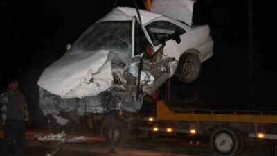 Amasya'da iki otomobilin çarpışması sonucu 8 kişi yaralandı. Burak A.