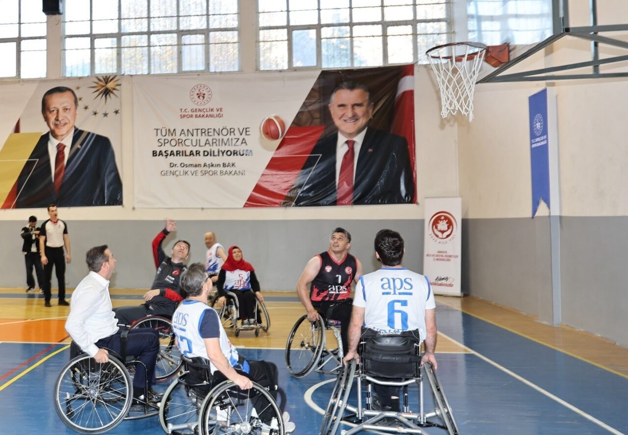 Amasya'da 3 Aralık Dünya Engelliler Günü etkinlikleri kapsamında ampute basketbol