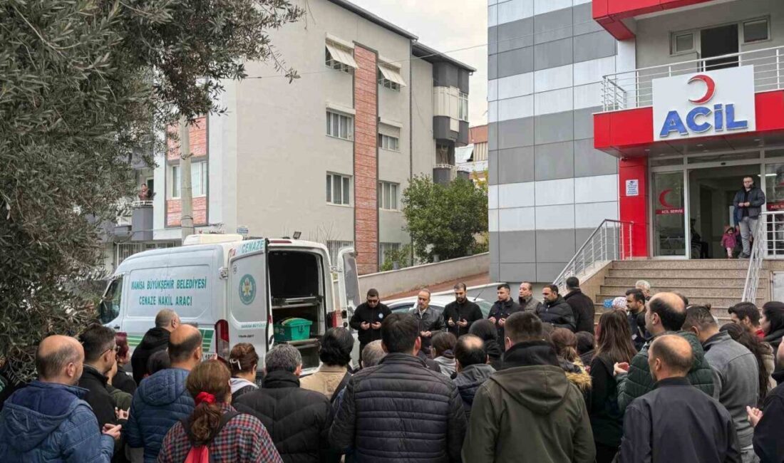 Salihli’de Ameliyat Sırasında Kalp Krizi Geçiren Doktor Hayatını Kaybetti Salihli'deki özel bir hastanede ameliyat sırasında kalp krizi geçiren 55